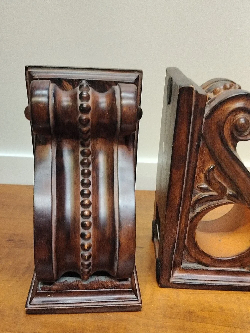 Ornate Decorative Resin Corbels in Warm Brown